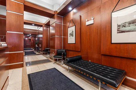 5 East 14th Place Chicago IL 60605