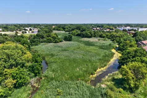 405 Locksley Drive Streamwood IL 60107