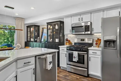 405 Locksley Drive Streamwood IL 60107