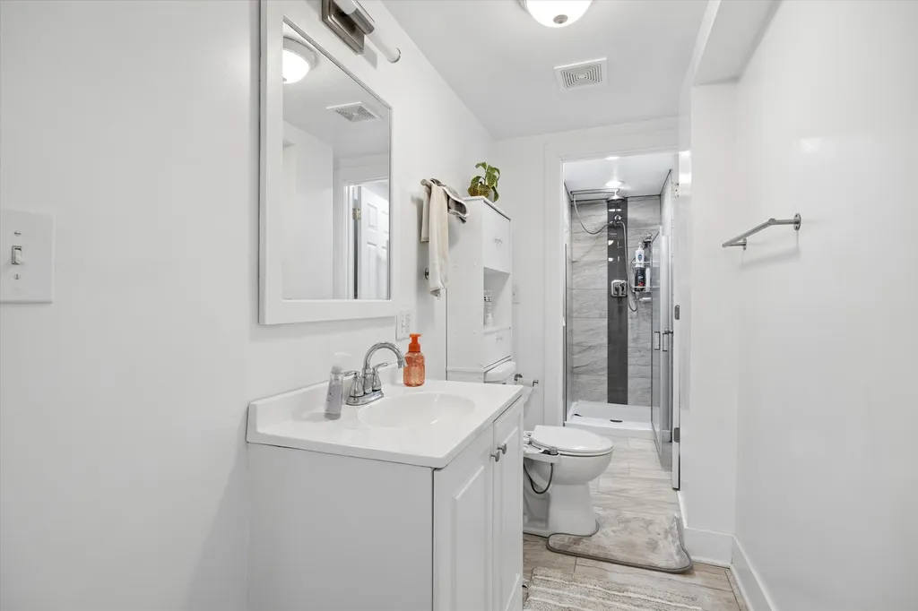1524 Oswego Road Naperville IL 60540
