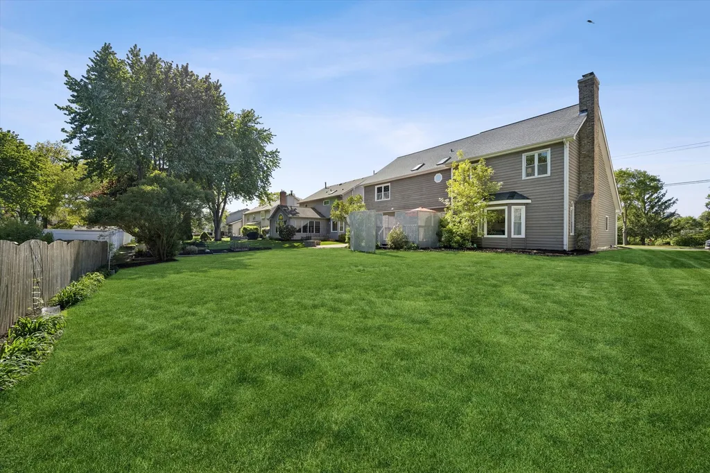1524 Oswego Road Naperville IL 60540