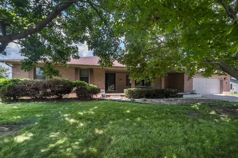 404 Sunset Drive Colfax IL 61728