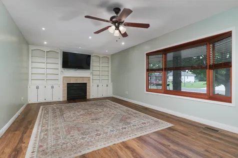 404 Sunset Drive Colfax IL 61728