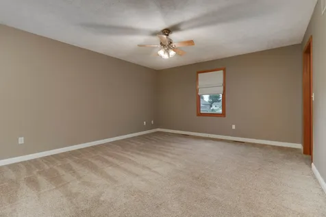 404 Sunset Drive Colfax IL 61728