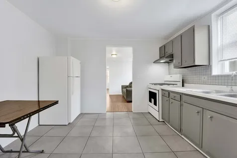 465 West 27th Street Chicago IL 60616