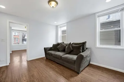 465 West 27th Street Chicago IL 60616