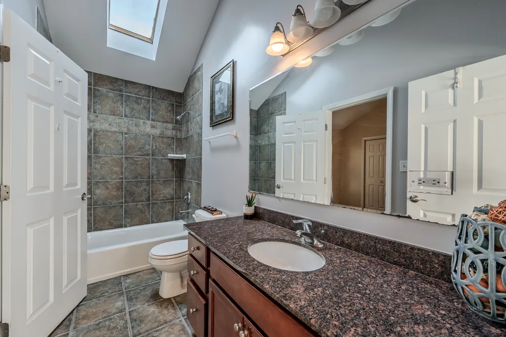 1138 West 95th Place W Chicago IL 60643