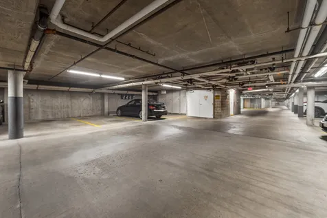 2555 Gross Point Road Evanston IL 60201