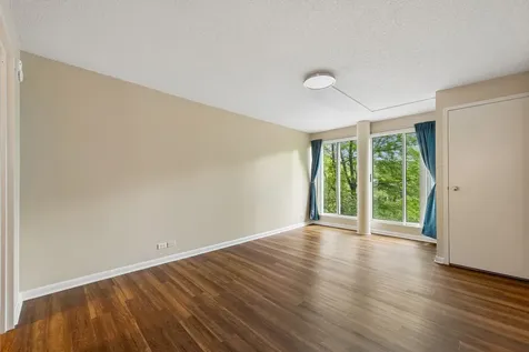 2555 Gross Point Road Evanston IL 60201