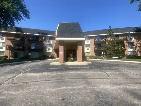 1198 Royal Glen Drive Glen Ellyn IL 60137