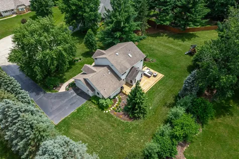 12784 Bridgeport Lane Roscoe IL 61073
