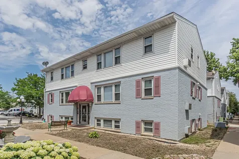 9449 Kelvin Lane Schiller Park IL 60176