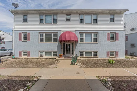 9449 Kelvin Lane Schiller Park IL 60176