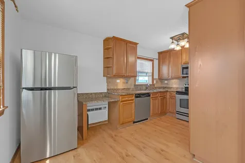 9449 Kelvin Lane Schiller Park IL 60176