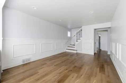 7836 South Kedvale Avenue Chicago IL 60652