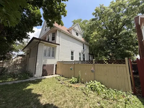 209 South 19th Avenue Maywood IL 60153