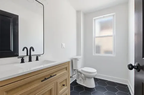 7311 South Aberdeen Avenue Chicago IL 60621