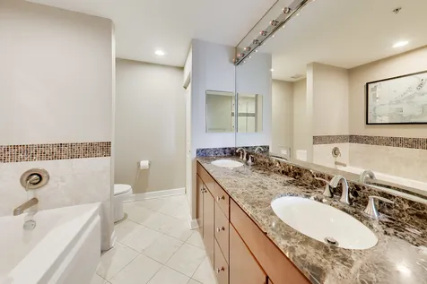 100 East 14th Street Chicago IL 60605
