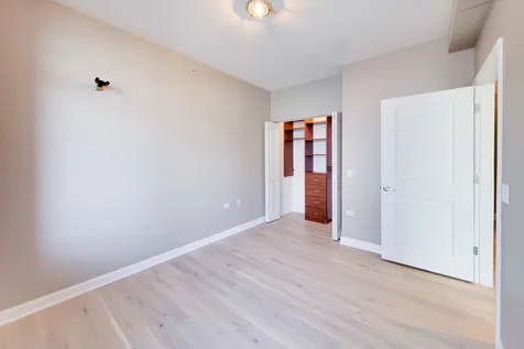 100 East 14th Street Chicago IL 60605