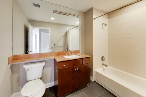 100 East 14th Street Chicago IL 60605