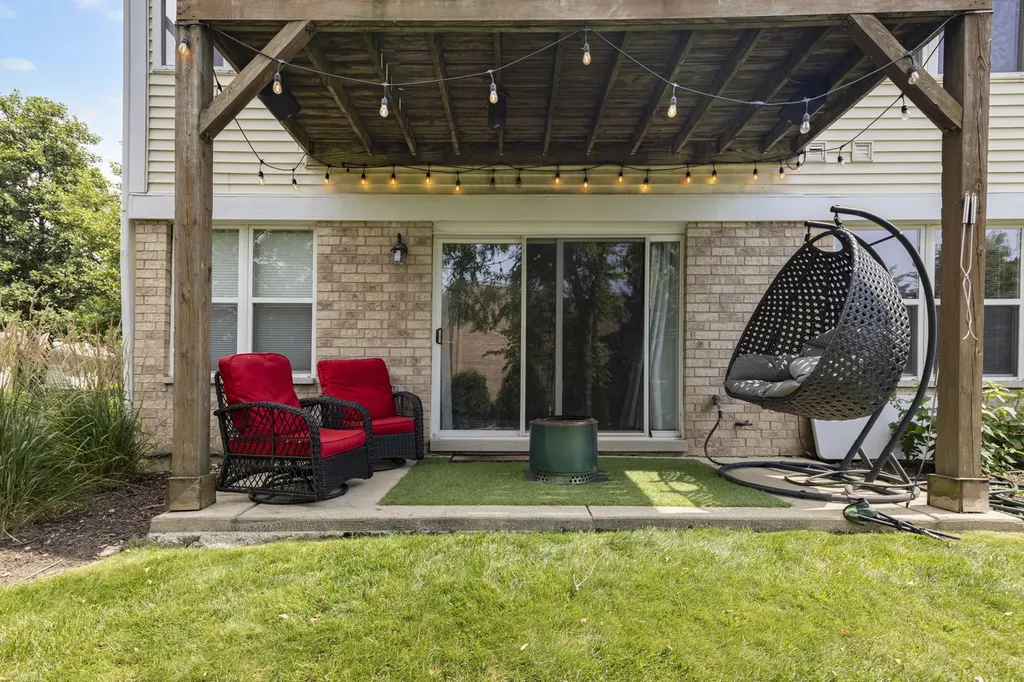 3059 Tangley Oaks Trail Lisle IL 60532