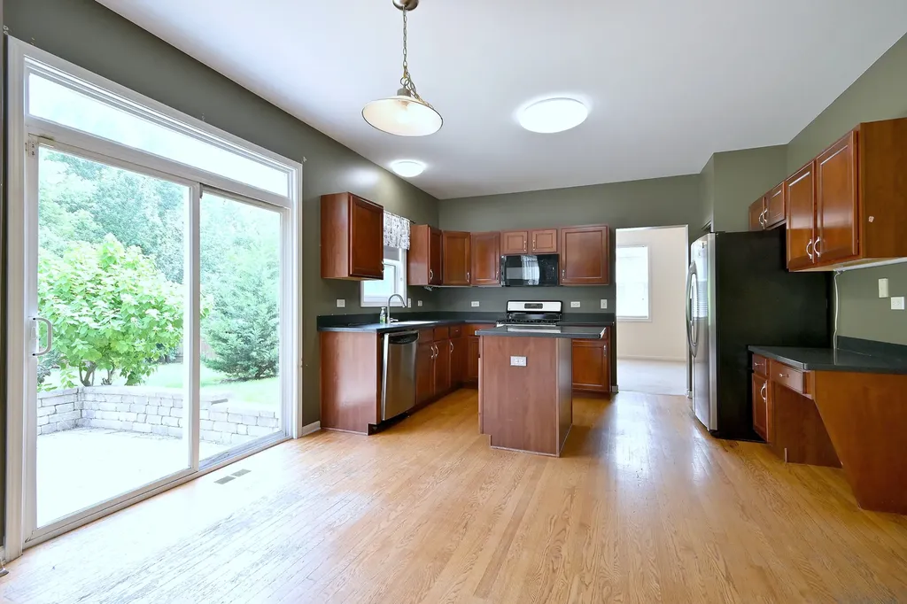 771 Bluebonnet Court Aurora IL 60505