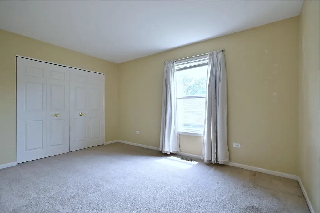 771 Bluebonnet Court Aurora IL 60505