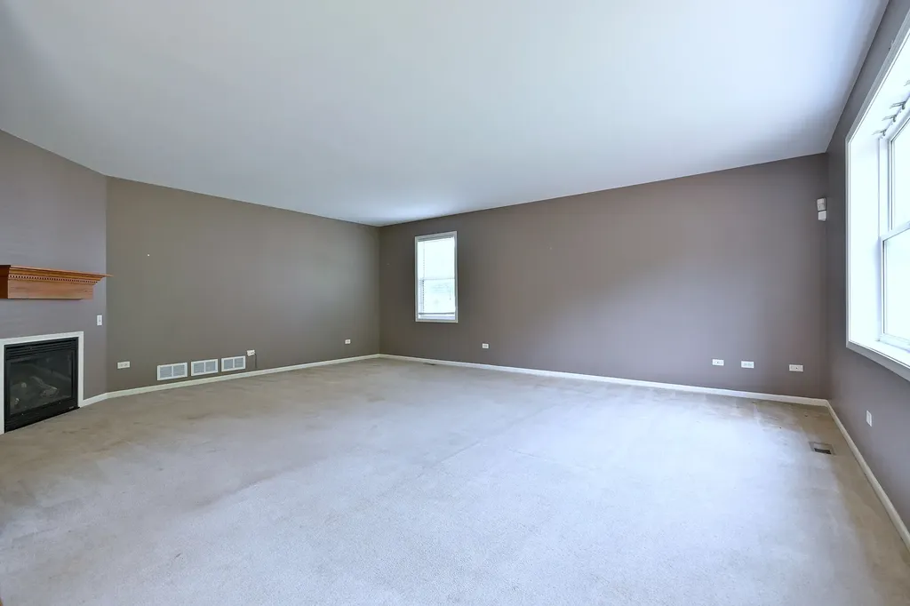 771 Bluebonnet Court Aurora IL 60505