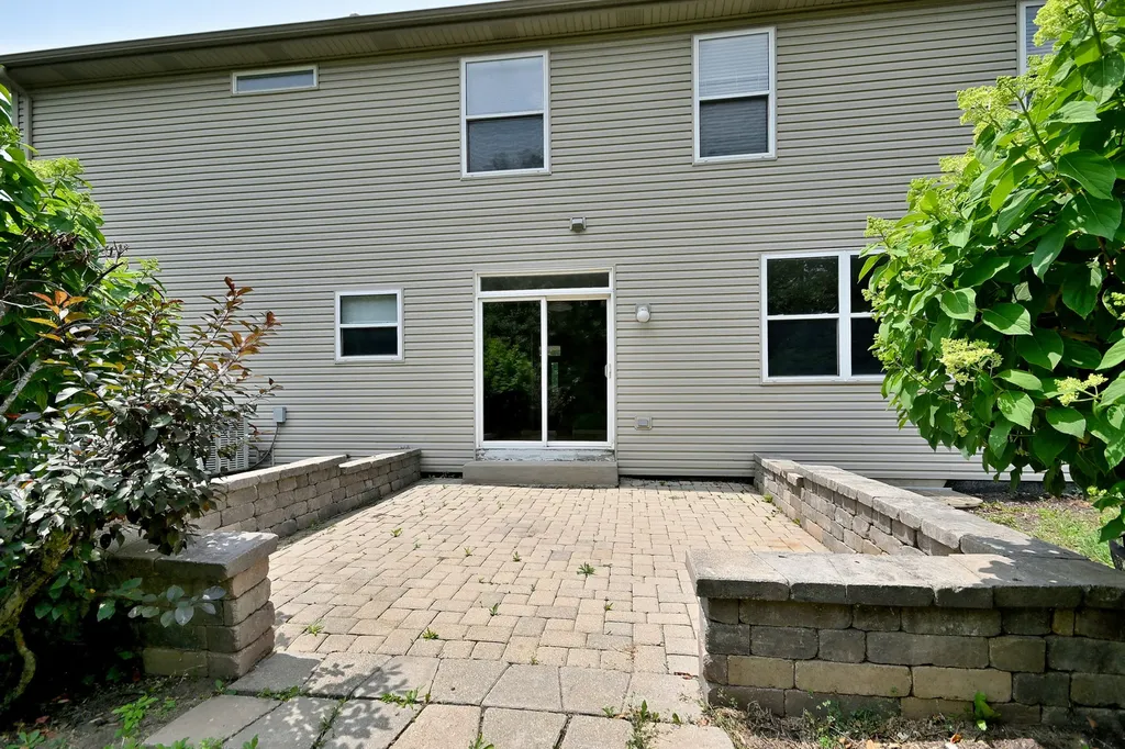 771 Bluebonnet Court Aurora IL 60505
