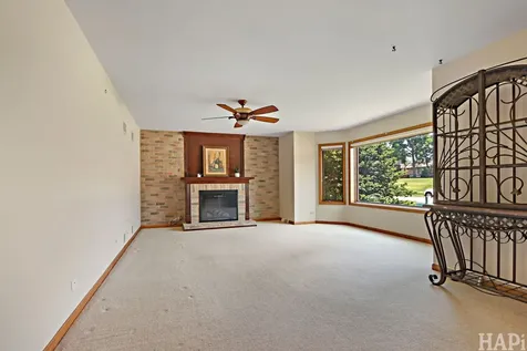 612 Edelweiss Drive Antioch IL 60002