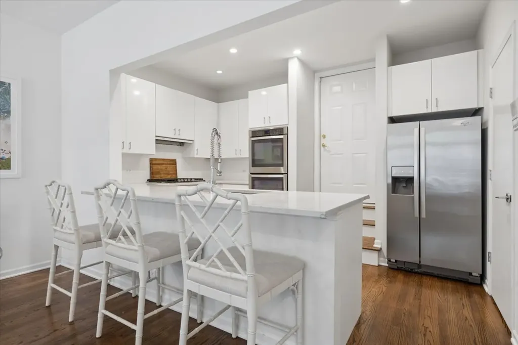 434 West Armitage Avenue Chicago IL 60614