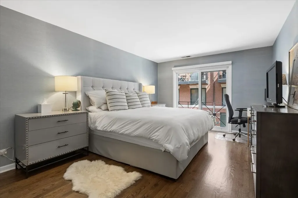 434 West Armitage Avenue Chicago IL 60614