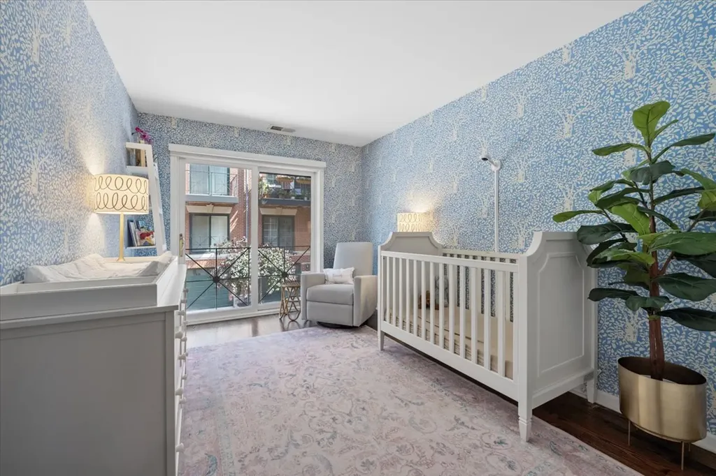 434 West Armitage Avenue Chicago IL 60614