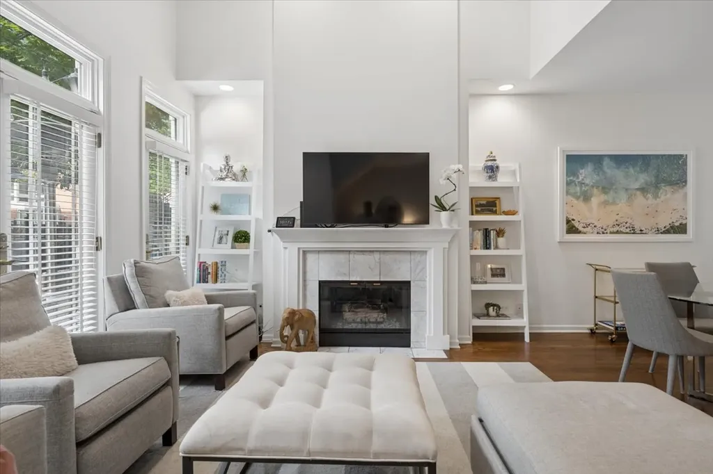 434 West Armitage Avenue Chicago IL 60614