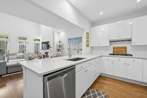 434 West Armitage Avenue Chicago IL 60614