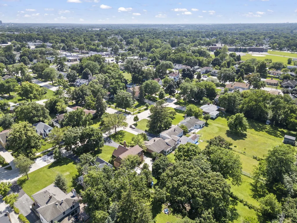 100 East Morningside Avenue Lombard IL 60148