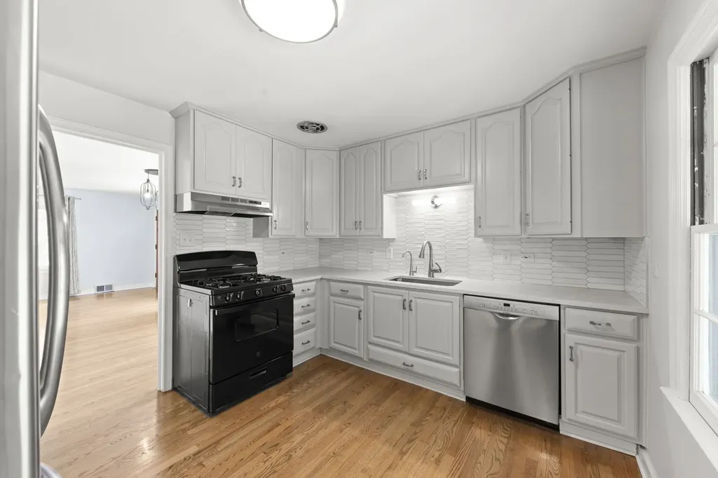 100 East Morningside Avenue Lombard IL 60148