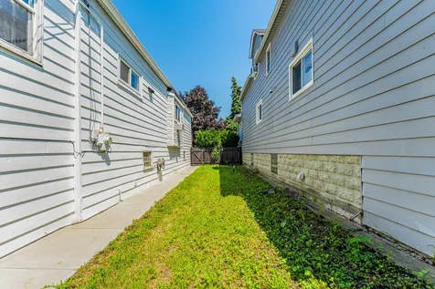 1320 South 57th Avenue Cicero IL 60804