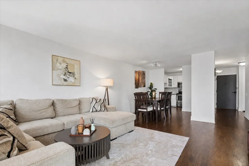 1030 North State Street Chicago IL 60610