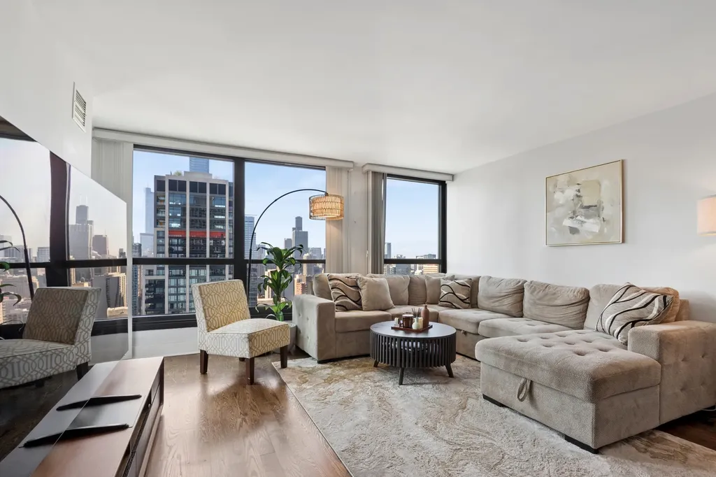 1030 North State Street Chicago IL 60610