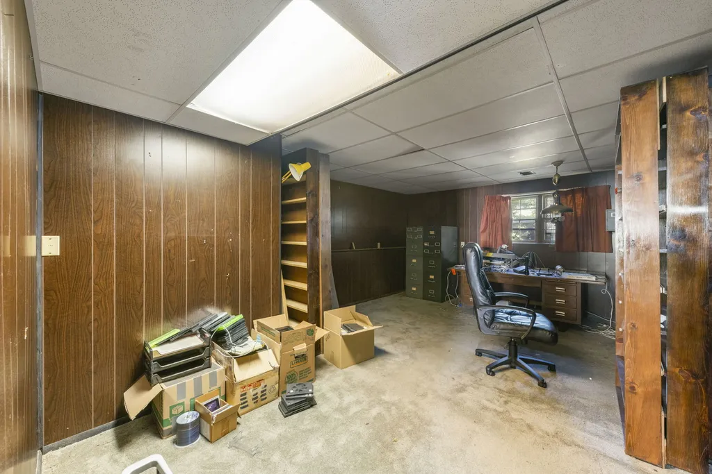 6104 Tyler Drive Woodridge IL 60517