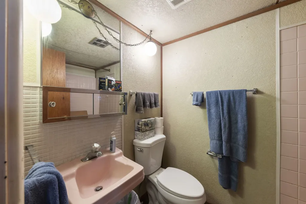 6104 Tyler Drive Woodridge IL 60517