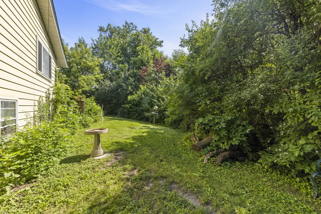6104 Tyler Drive Woodridge IL 60517