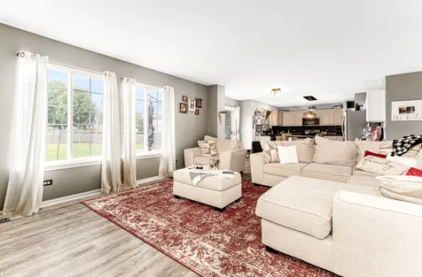 1308 Burns Court Minooka IL 60447