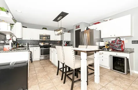 1308 Burns Court Minooka IL 60447