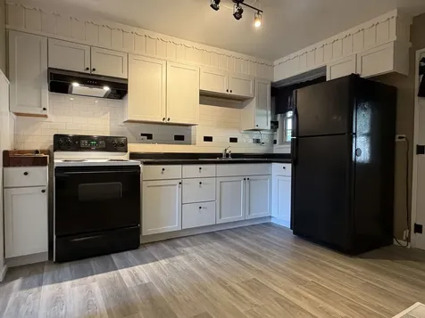 1527 Center Granview Drive Quincy IL 62301