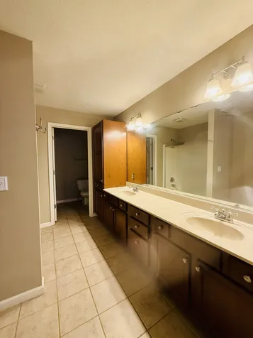 1112 Ekstam Drive Bloomington IL 61704