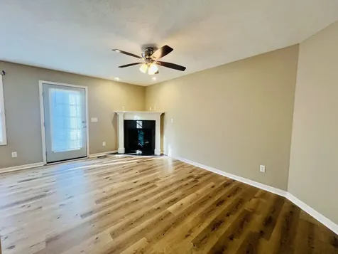 1112 Ekstam Drive Bloomington IL 61704
