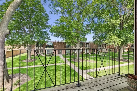12750 Carriage Lane Crestwood IL 60418