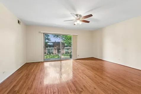 12750 Carriage Lane Crestwood IL 60418